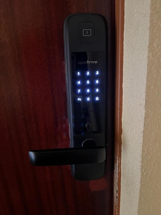 Nouveau! Vue 180° Et Place Parking Apartment *